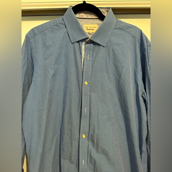 Blue and white checkered - Picture 1 of 2